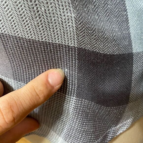 Olive + Oak | Gray Plaid Button Down Top - Picture 7 of 16